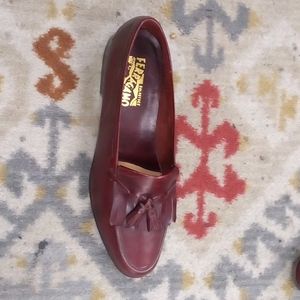 Sz 12 burgundy Salvatore Ferragamo Loafer's with tassels and tails